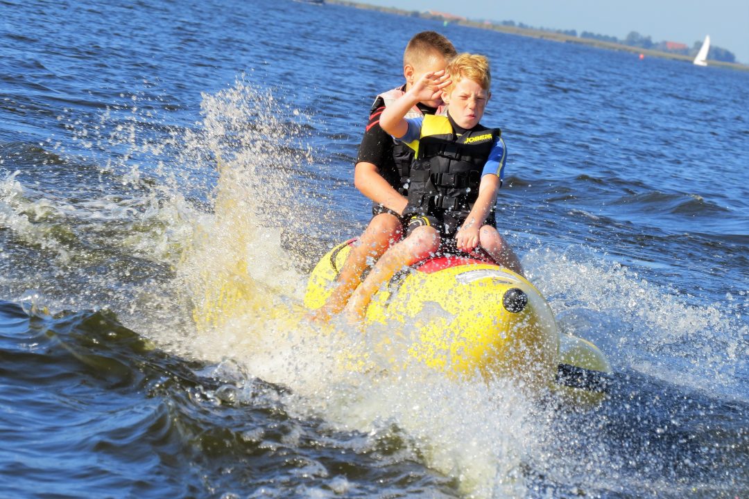 Banaanvaren tijdens familieweekend